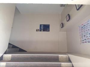 Date Business Hotel Castle - Check-in and Check-out