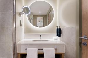 DoubleTree by Hilton Bristol North - Area Attractions