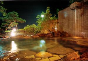 Eihokaku - Local Attractions