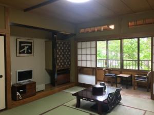 ELE Hotel Onsen Ryokufutei - Dining Options