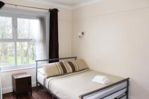 Flexistay Norbury Aparthotel - Neighborhood Highlights