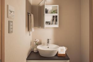 Gata-gun Hotel Dongben Shrine 19 - Property Safety and Security