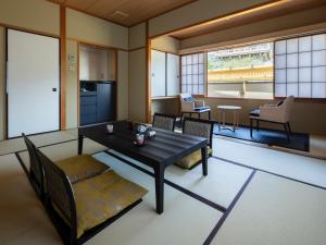 Gion Ryokan Karaku - Transportation Options