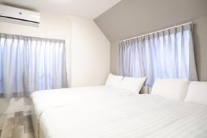 GLOU Minami Koiwa - Check-in and Check-out