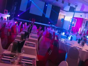 Grand Hôtel De Nîmes 4 Stars - Hotel Facilities and Services