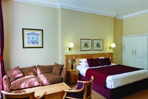 Grange Buckingham Hotel - Booking and Check-in Details