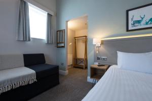 Green Dragon, Welton by Marstons Inns - Activities and Experiences