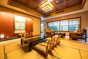 Hakone Yumoto Onsen Hotel Kajikaso - Amenities Offered