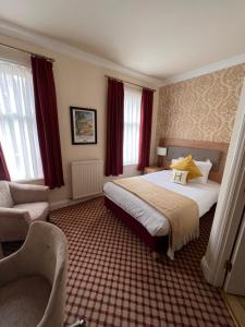Haleys Hotel - Cancellation and Policies
