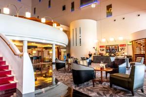 Hilton London Heathrow Airport Terminal 5 - Policies and Services