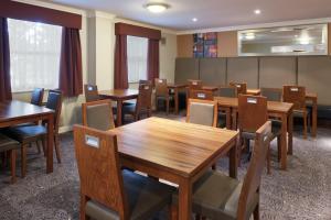 Holiday Inn Express Leeds-East, an IHG Hotel - Questions About Staying Here