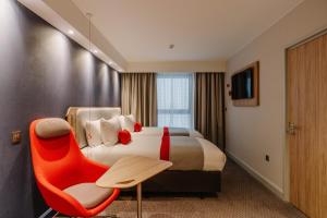 Holiday Inn Express Liverpool - Central, an IHG Hotel - Delightful Dining Options