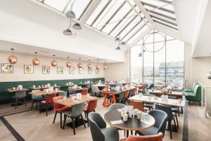 Holiday Inn Lincoln, an IHG Hotel - Nearby Attractions