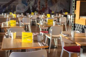 Holiday Inn Liverpool City Centre, an IHG Hotel - Parking and Transportation