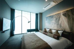 HOTEL BLAX - Nearby Attractions and Transportation