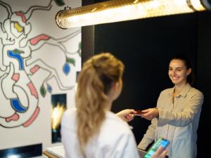 Hotel Bridget - Booking Information