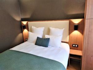 Hotel Cactus - About Staying Here