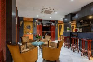 Hotel De France Invalides - Facilities and Amenities