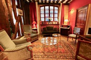 Hotel De La Bretonnerie - Booking Information and Tips