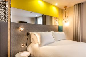 Hotel Duette Paris - Transportation and Nearby Attractions