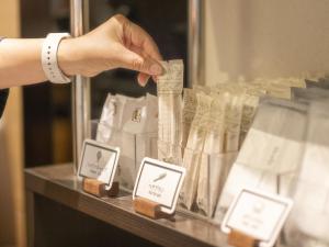 Hotel Gracery Ginza - Nearby Shopping and Attractions