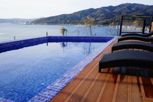 HOTEL HIMALAYA SEA - Contact and Reservation Information