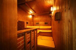 Hotel Hoho a Hotel Overlooking the Echigo Plain and the Yahiko Mountain Range Formerly Hotel Oohashi Yakata-No-Yu - Family-Friendly Features