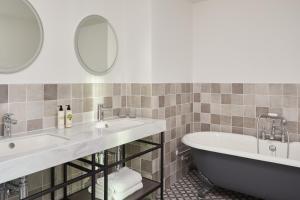Hotel Indigo Coventry, an IHG Hotel - Loyalty Program and Booking