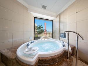 Hotel La Suite Kobe Harborland - Payment Options