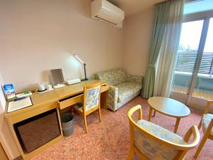 Hotel Lavenir - How to Book Your Stay