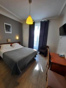 Hotel Le Saint-Hubert - Gare De Lyon Bastille - CCTV and Key Card Access