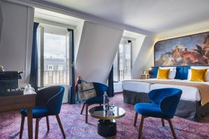 Hotel Le Versailles - Tips for Your Stay
