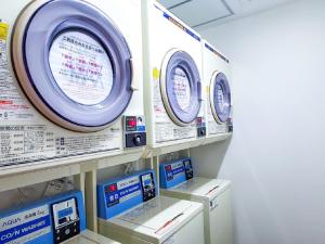 HOTEL LiVEMAX Kyoto Nijojonishi - Location and Attractions