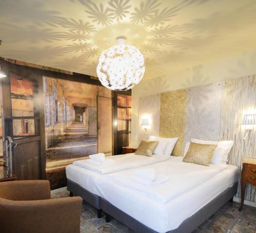 Hotel Malar - About Staying Here