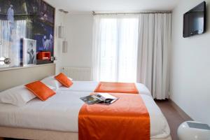 Hotel Mayet - Additional Information and Discounts