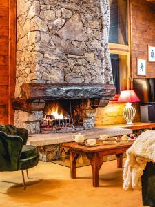Hotel Mont Vallon - Skiing and Outdoor Activities