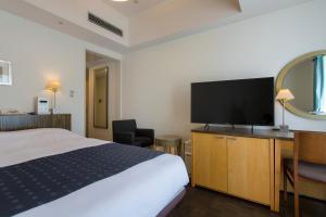 Hotel Monterey Ginza - Parking Information