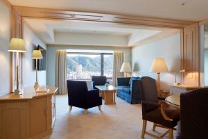 Hotel Okura Kobe - Room Accommodations