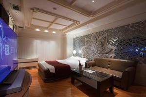 HOTEL PERRIER (Adult Only) - Frequently Asked Questions