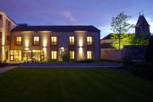 Hotel The Crazy Herbs - About Staying Here