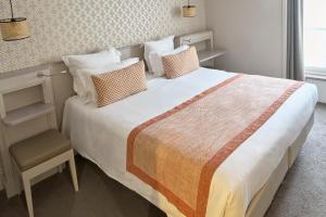 Hotel Vic Eiffel - Dining and Breakfast