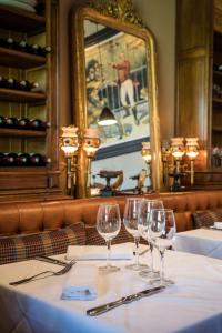 Hotel Winter Town - How To Book Your Stay