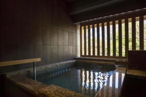 Hotel Yuraku Kyo-yasaka - House Rules and Policies