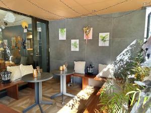 Hotel Zipang - After Hours Access