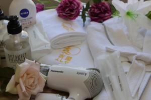 Huddle Yoshi Yara - Flexible Check-in and Check-out