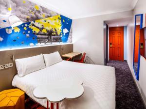 Ibis Styles Manchester Portland - Safety and Security Measures