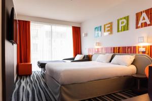 Ibis Styles Paris Porte D'Orléans - Room Types and Features