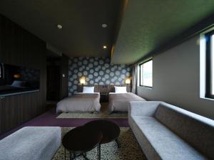 Inasayama Kanko Hotel - Location and Scenic Views