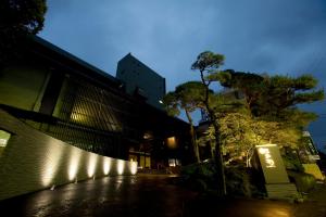 Ito Yukitei - Dining Options