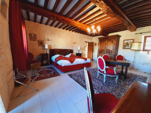 Junior Suite Triple PMR Residential With Kitchen at the Manoir De Mathan in Crépon, 5 Minutes From Arromanches and 10 Minutes From Bayeux - Policies and Regulations